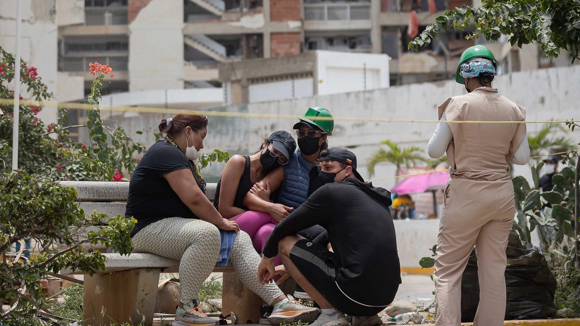 Venezuela Earthquake: Survivors Rage at Government's Failure to Respond as Volunteers Dig Through Rubble Alone