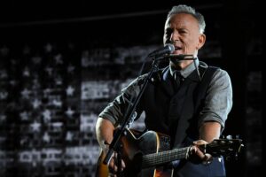Bruce Springsteen Defines Patriotism as Holding America Accountable — and Takes Aim at Trump
