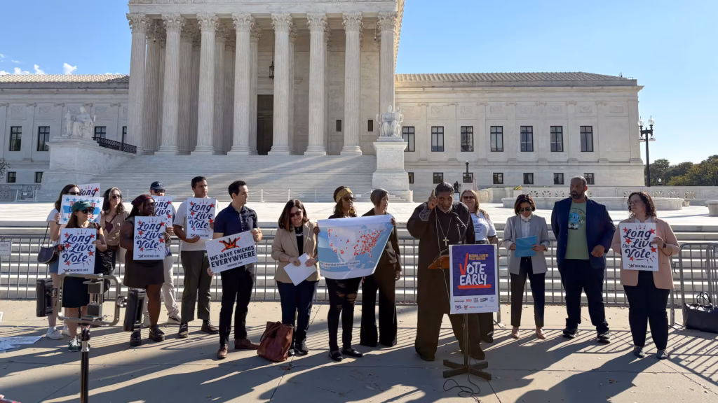 Former GOP Voices Join No Kings Movement's Push to Break Early-Voting Records as Trump's Numbers Crater