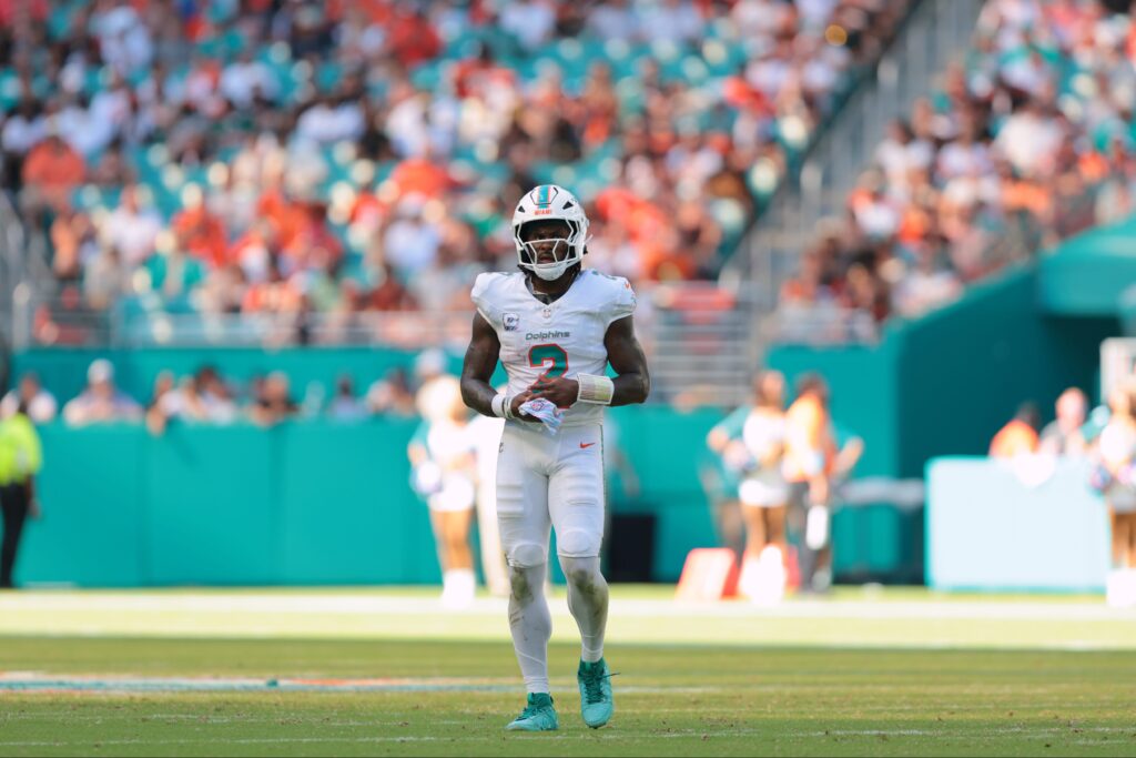 Malik Willis Clears Thumb Injury Scare, Set to Start for Miami Dolphins Against Jets in Week 7
