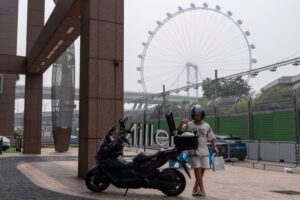 Singapore Tops Global Pollution Charts as Indonesian Fires and El Niño Combine to Choke the City-State